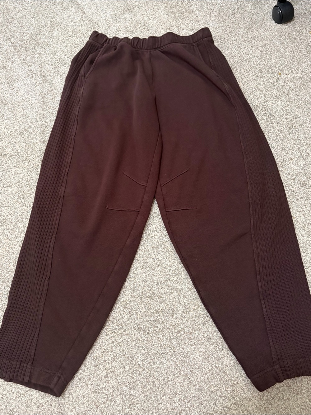 Womenās Aerie Barrel pants
